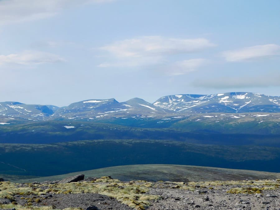 Вид на северные Хибины с горы Ньоркпахк
